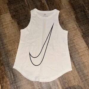 Nike youth tank